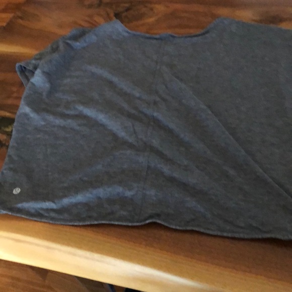 Grey lululemon crop top. - Picture 3 of 3